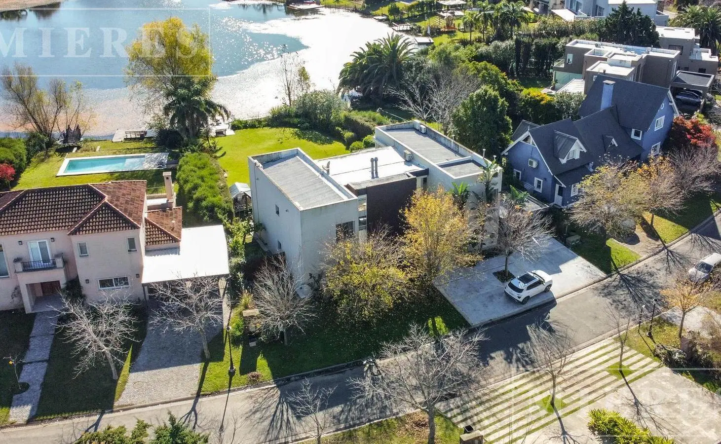 Casa en venta a La Laguna en Santa Catalina, Villanueva. 3