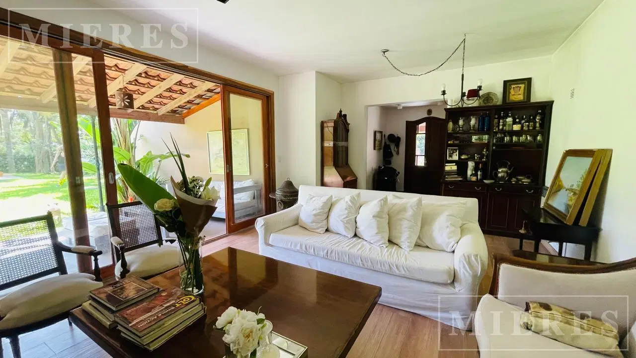 Casa en venta en Santa Barbara - Lote Interno - Bancalari 2