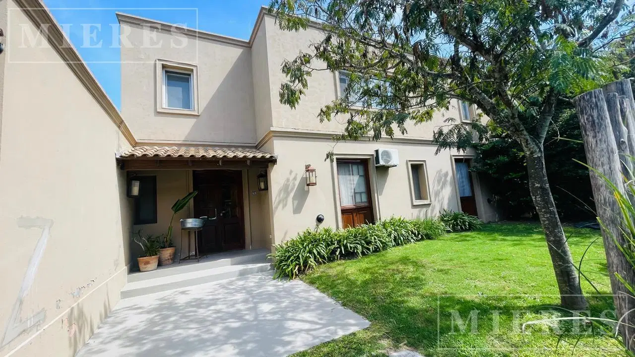 Casa en venta en Santa Barbara - Lote Interno - Bancalari 3