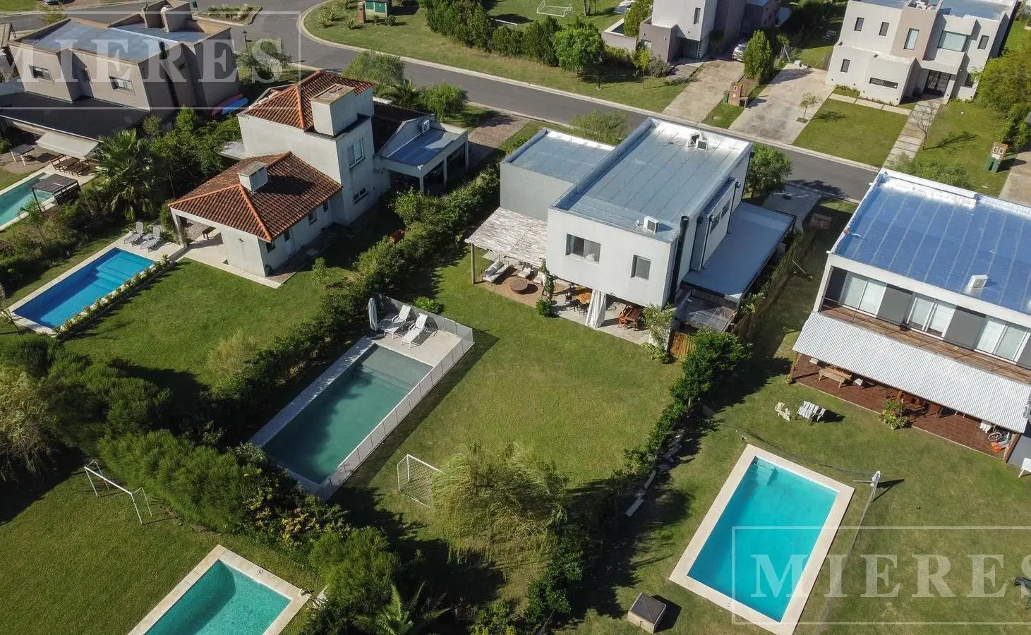 Casa en venta en san Gabriel Villanueva - Apto Credito 3
