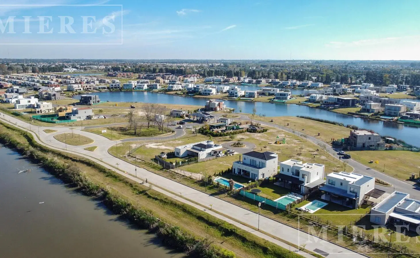 Lote en Venta en el Barrio Santa Ana - Villanueva. 7