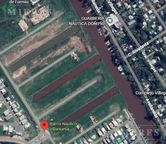 Lote en venta con salida al Rio en El Nautico Villanueva . 2