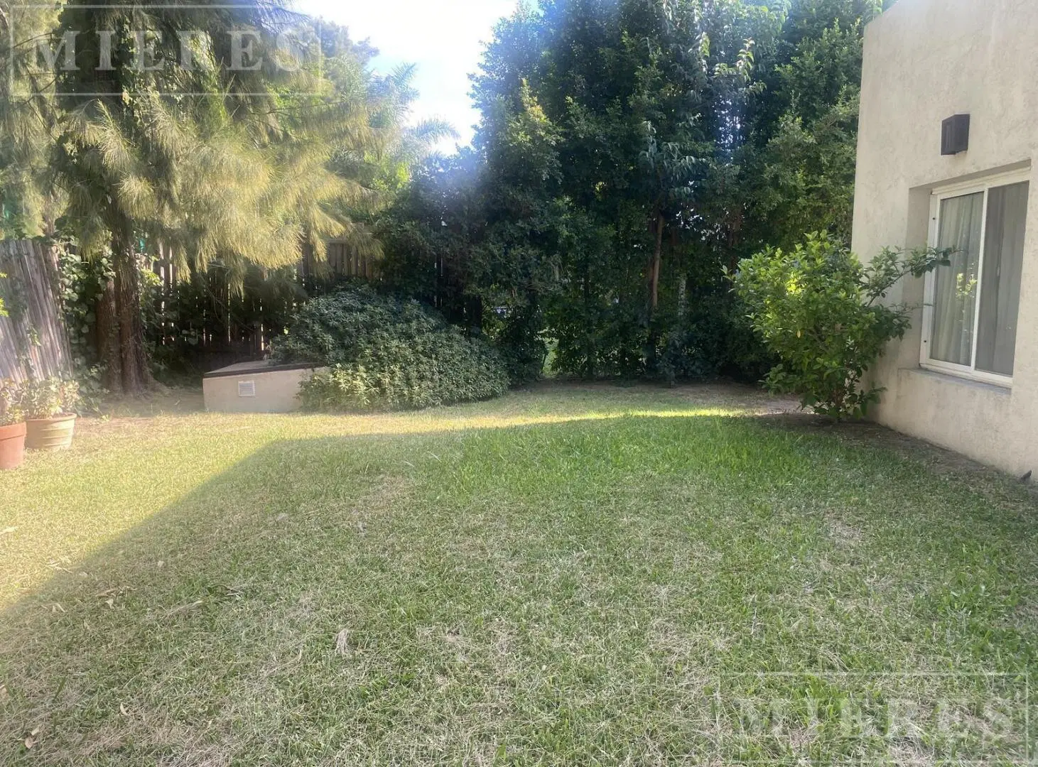 Casa en venta en Barrancas de Santa María 2