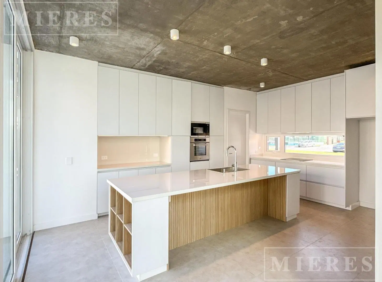 Casa en venta sobre Lote Interno en Carpinchos, Nordelta. 5