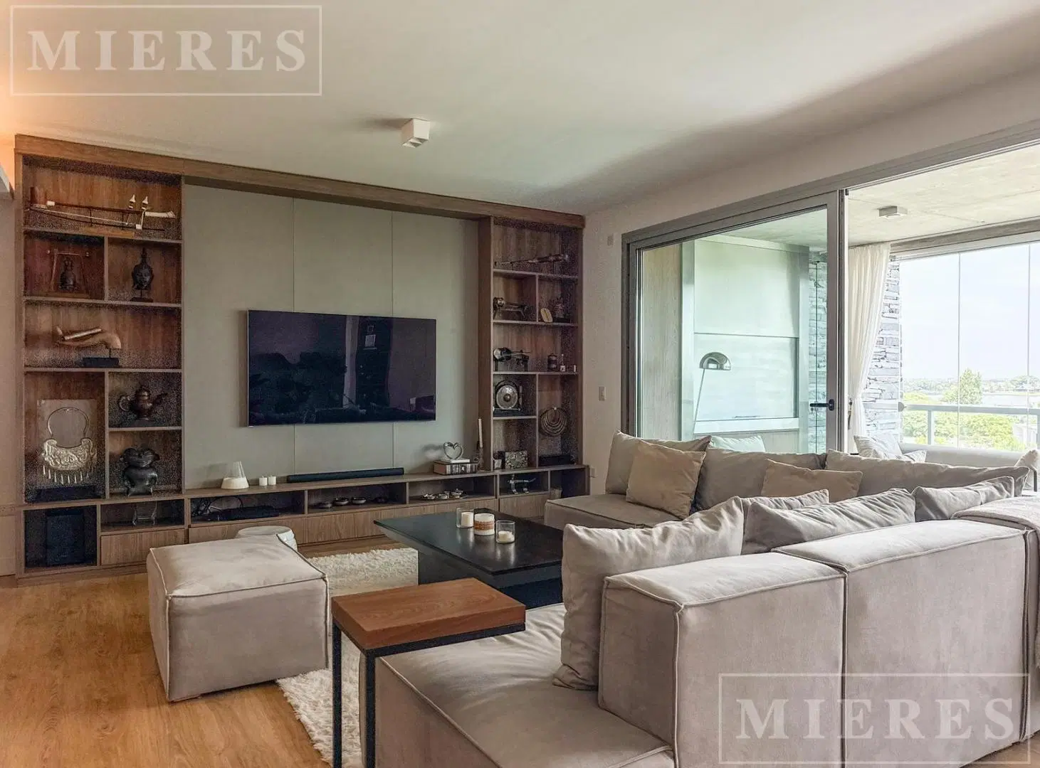 Departamento en venta de 3 ambientes vista al lago central en Yoo 4 4