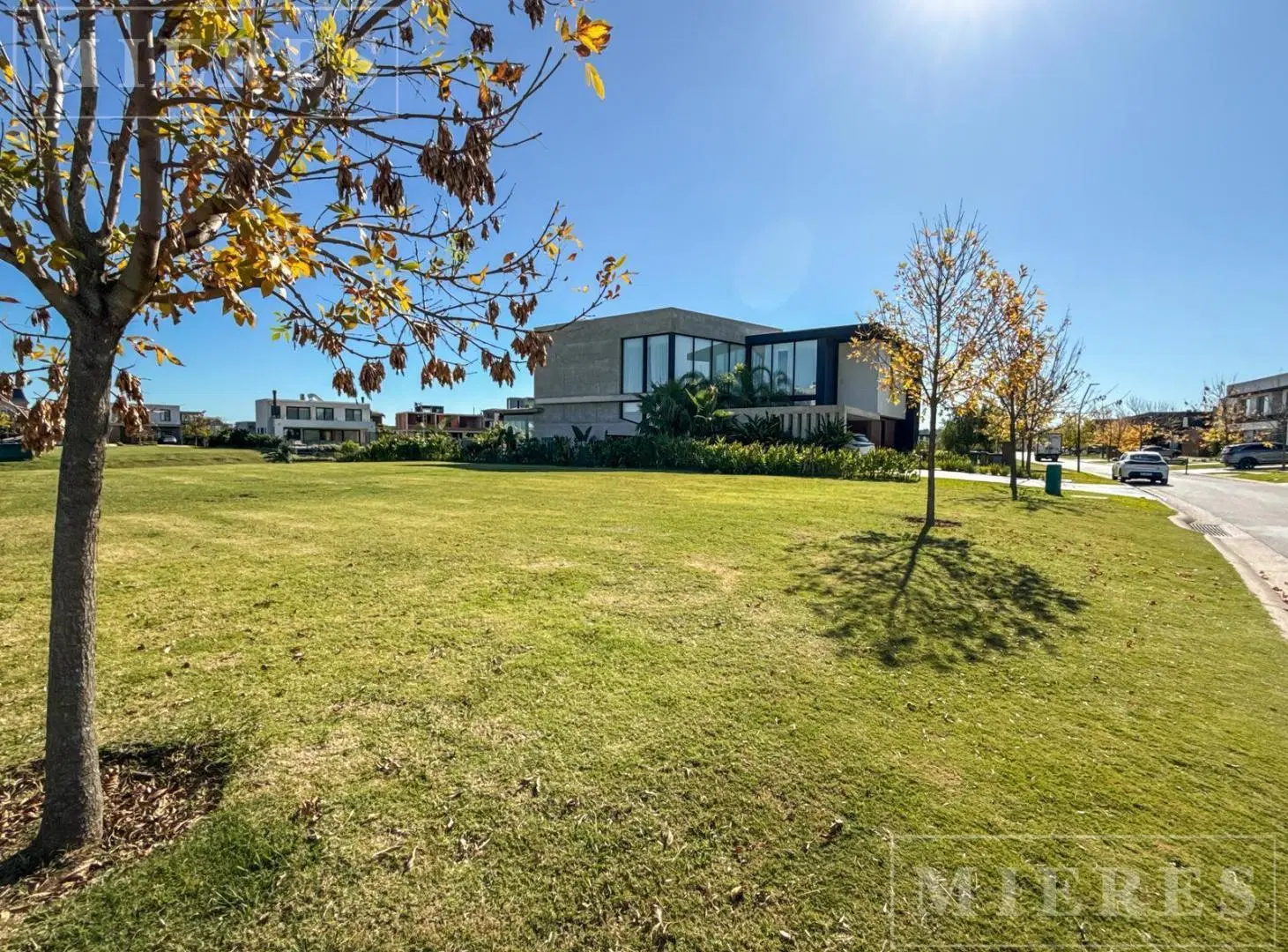 Lote en venta Al Lago en el Barrio Virazon de Nordelta. 2