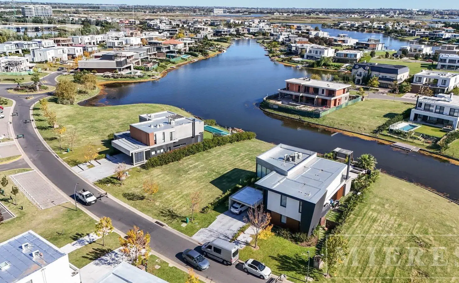 Lote en venta Al Lago en el Barrio Virazon de Nordelta. 8