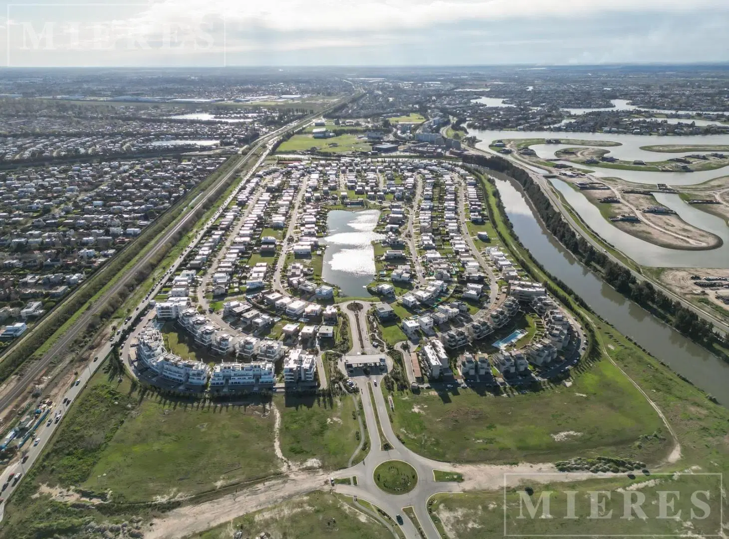 Lote en venta con vista al arroyo en Los Castaños, Nordelta 3