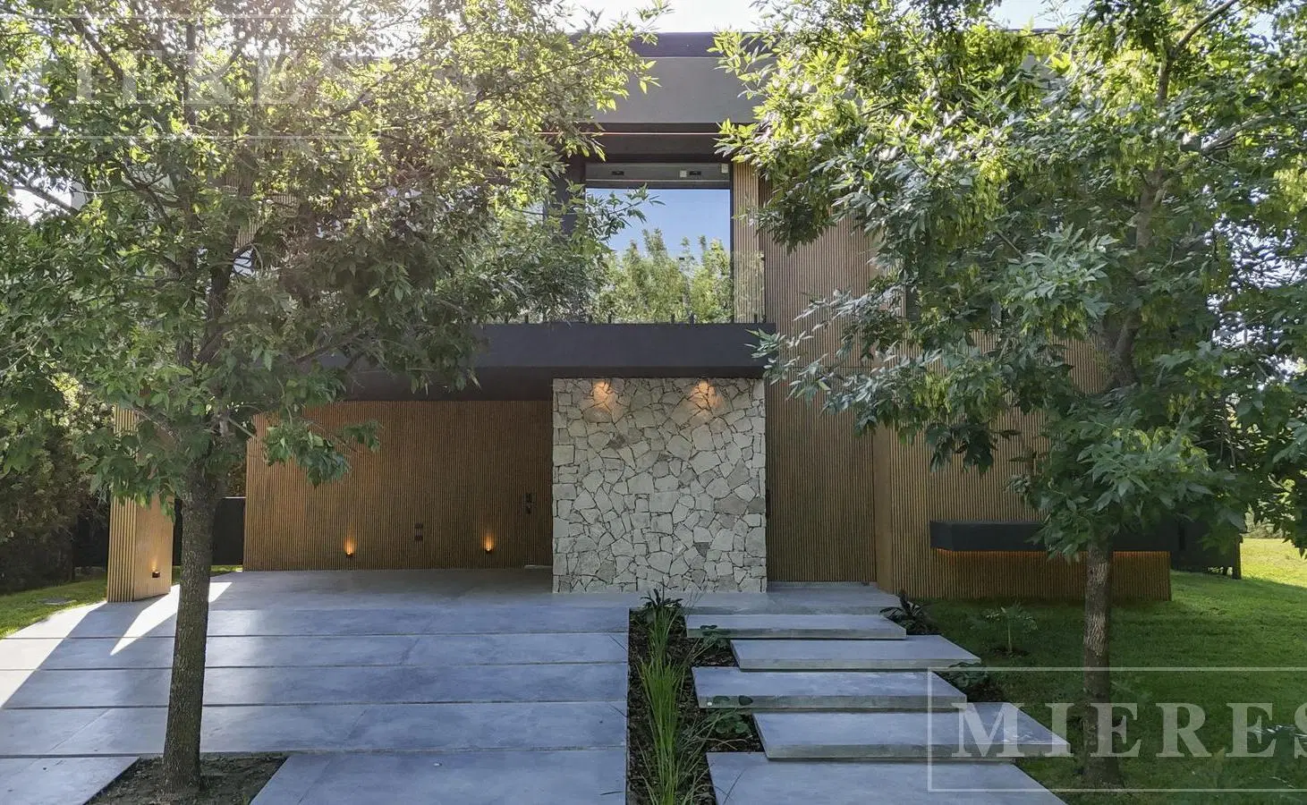 Casa en venta en el barrio El Yacht, Nordelta 2