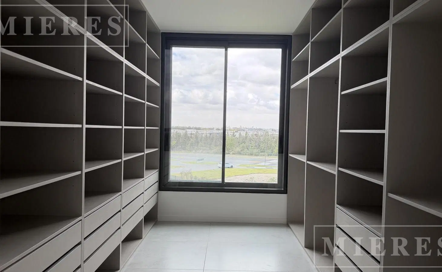 Departamento 3 ambientes en venta en Oceana Nordelta 5