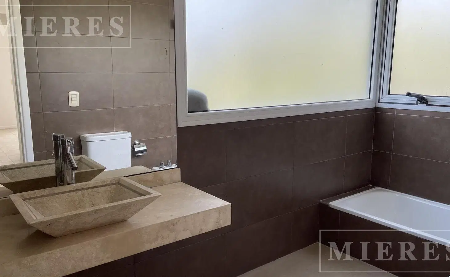 Casa en venta en el Barrio Los Alisos, Nordelta 4