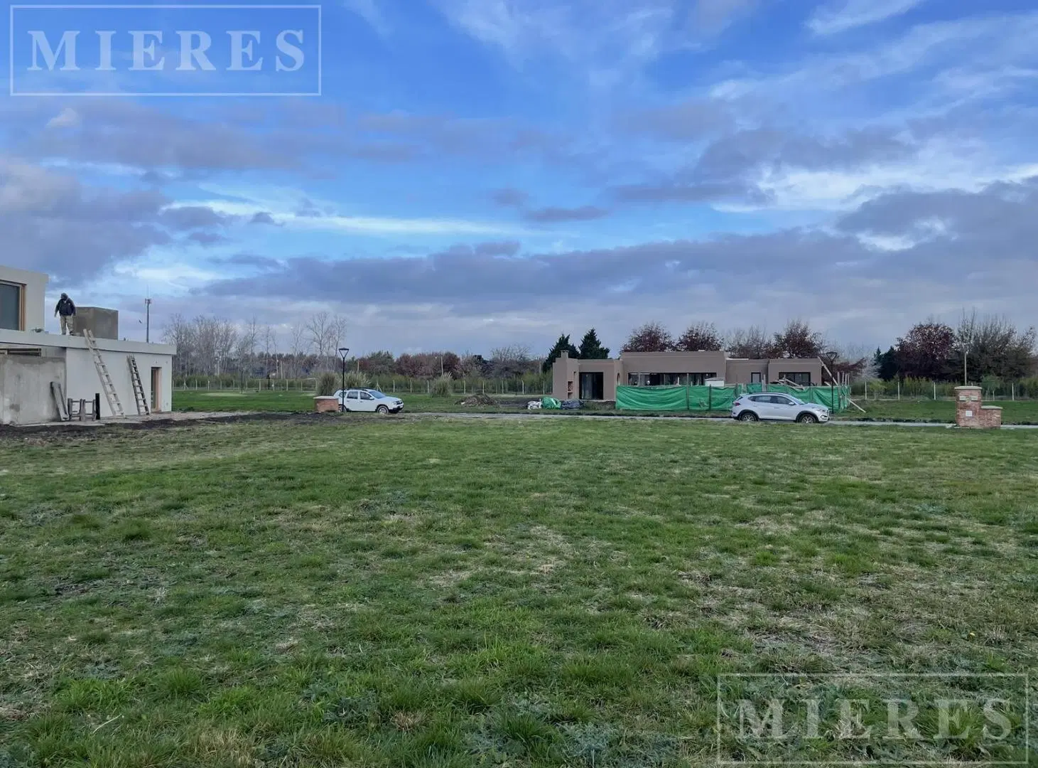 Lote de 1098m² en venta en Cardano, Pilar 4