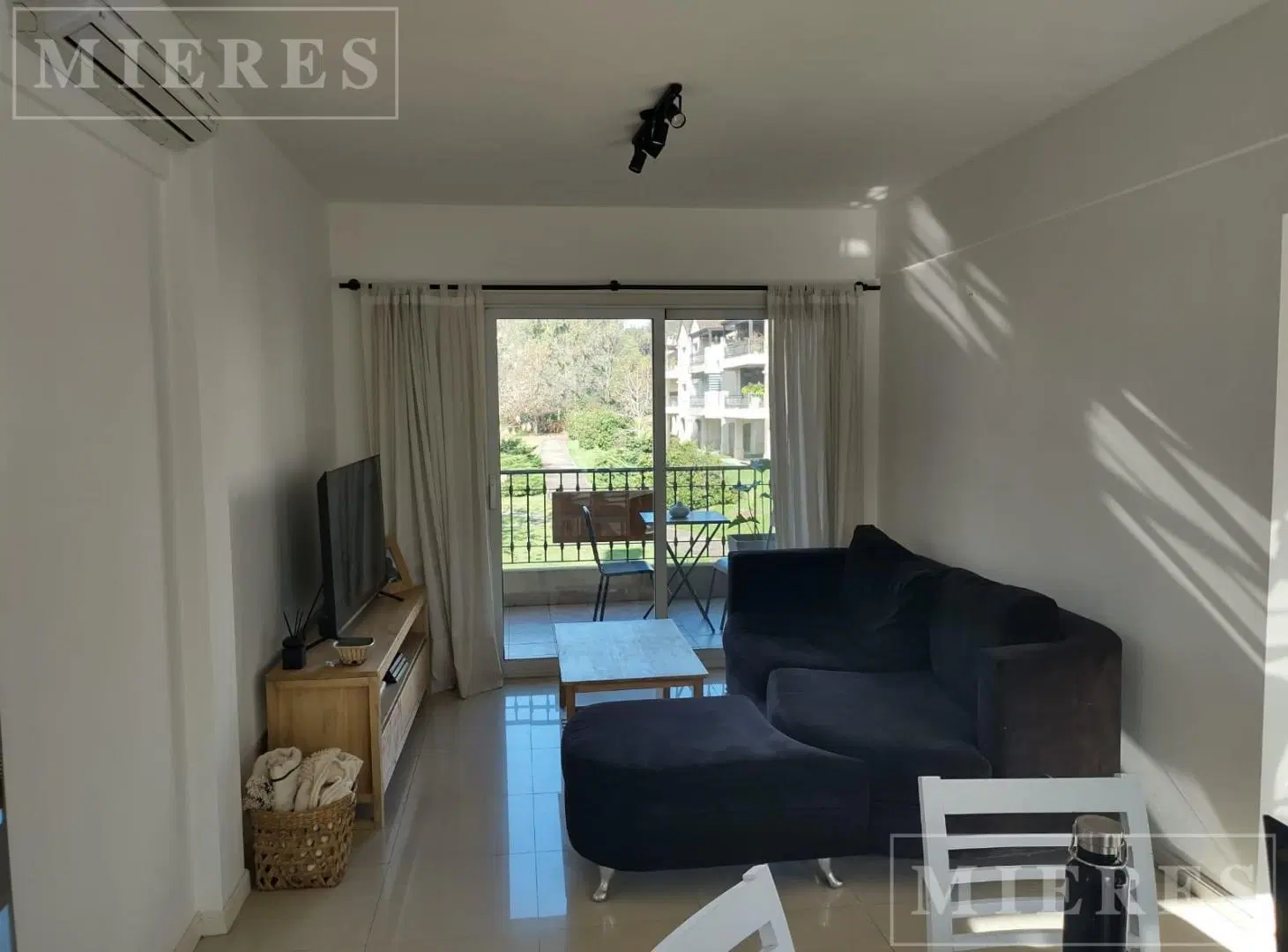Departamento en alquiler en Northville 3