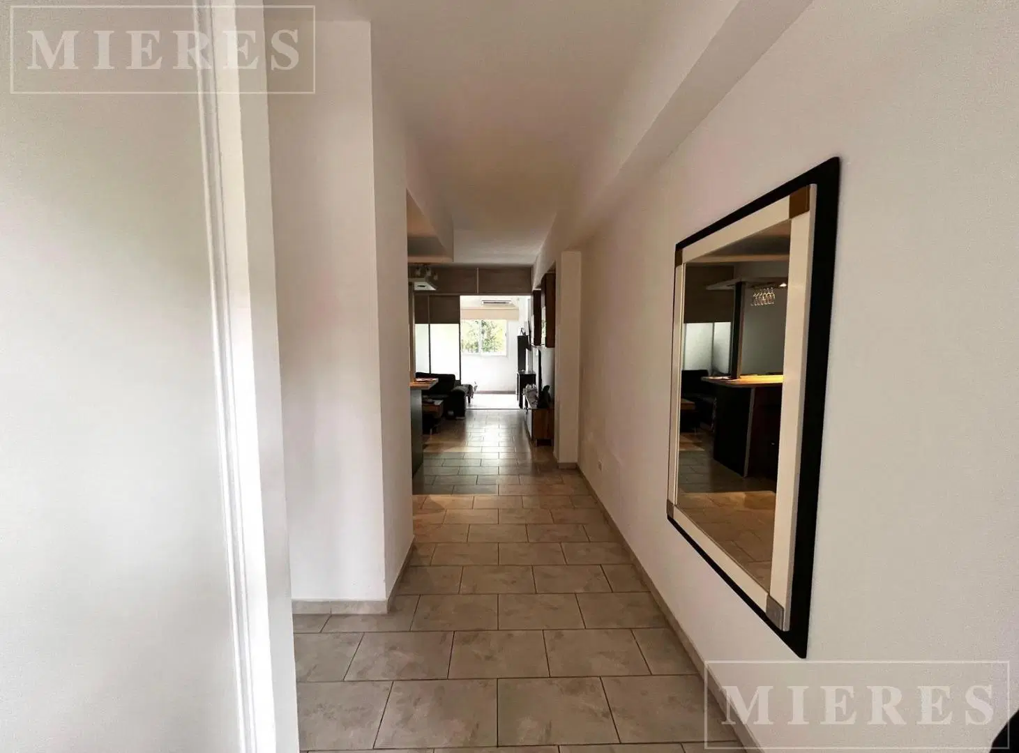 Lindo monoambiente en venta en Las Campanillas. 2