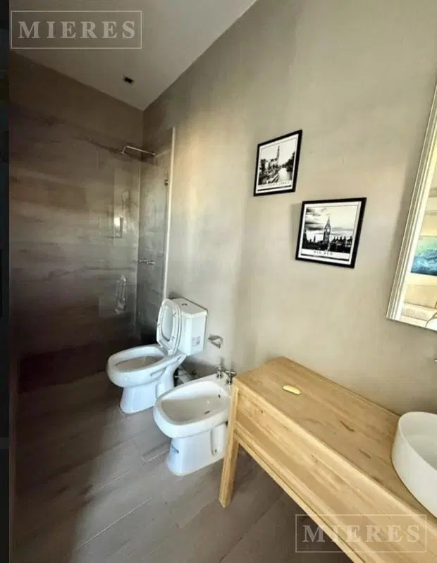 Casa en venta al agua en Barbarita 5