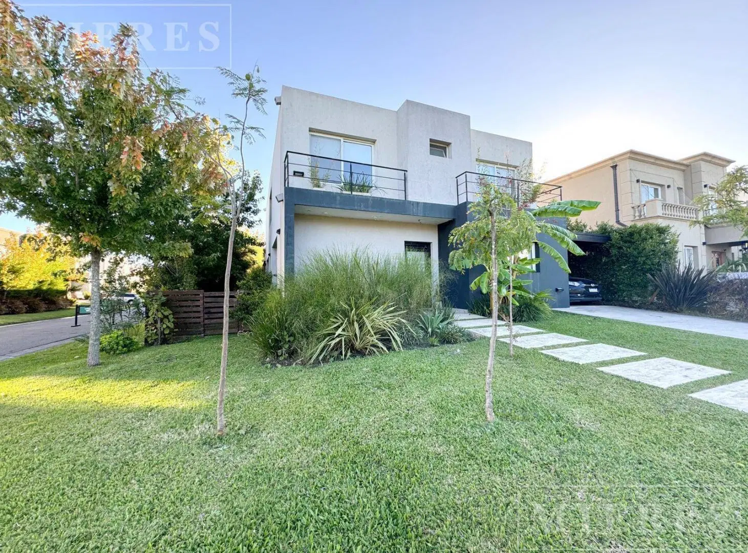 Casa en venta sobre lote interno en Las Tipas, Nordelta. 2