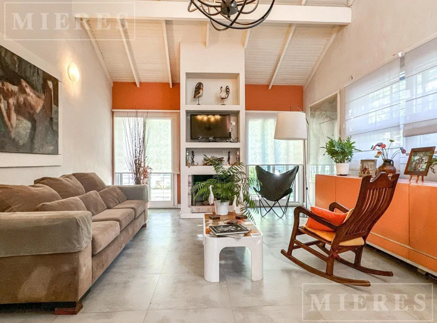 Casa en venta en Las Lomas-Santa Rita 1