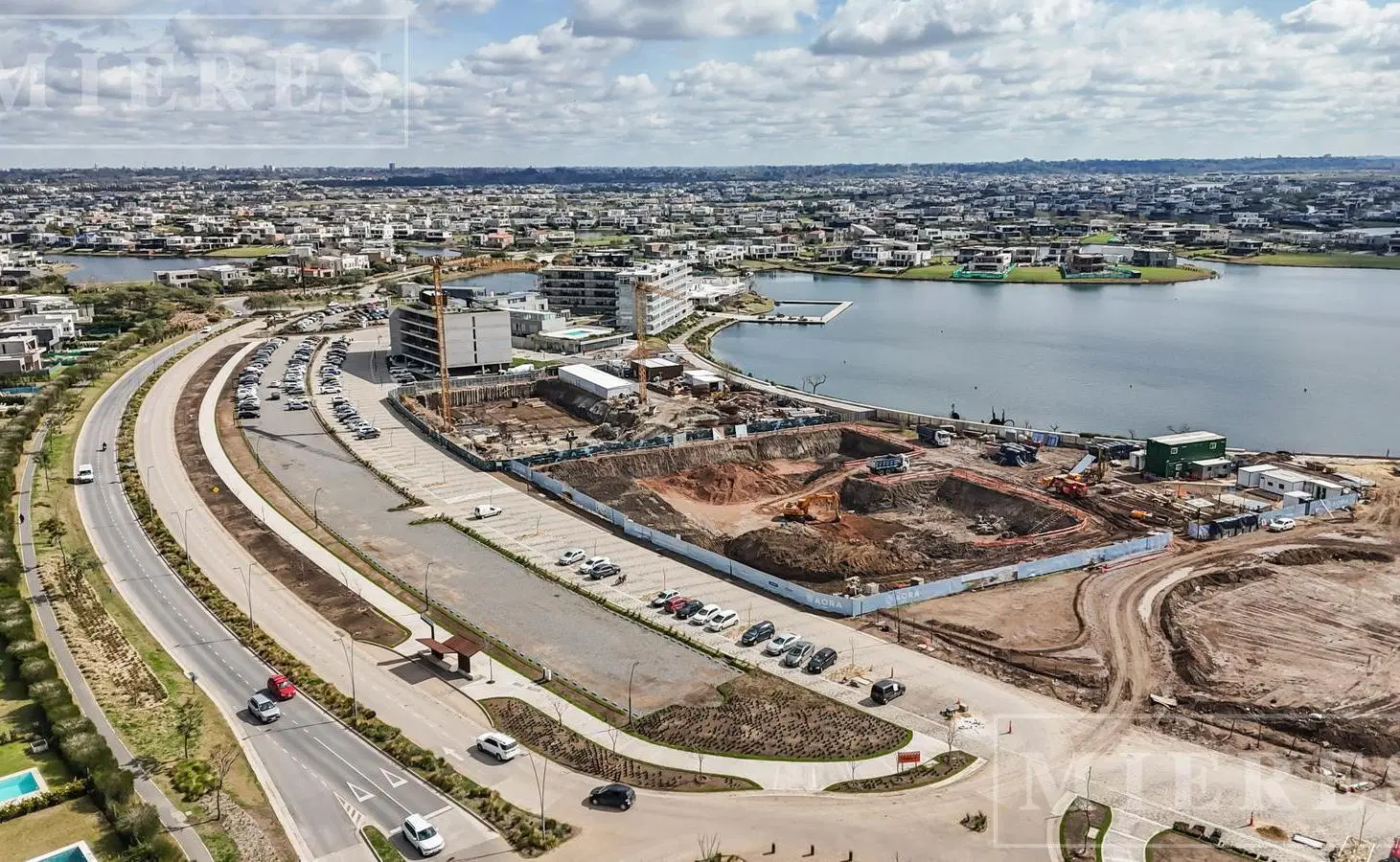 Lote en venta a la laguna Puertos Barrio Costas, Escobar 4