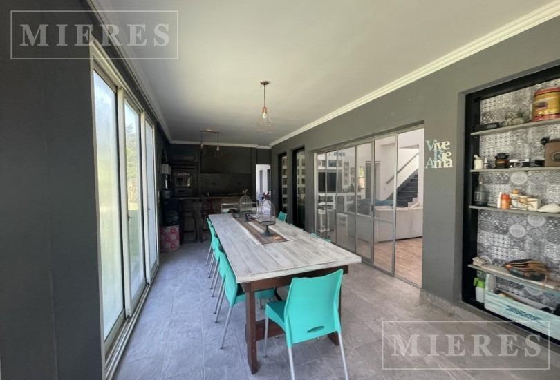 Foto de Casa en venta sobre lote interno San matias área 5, imagen 1