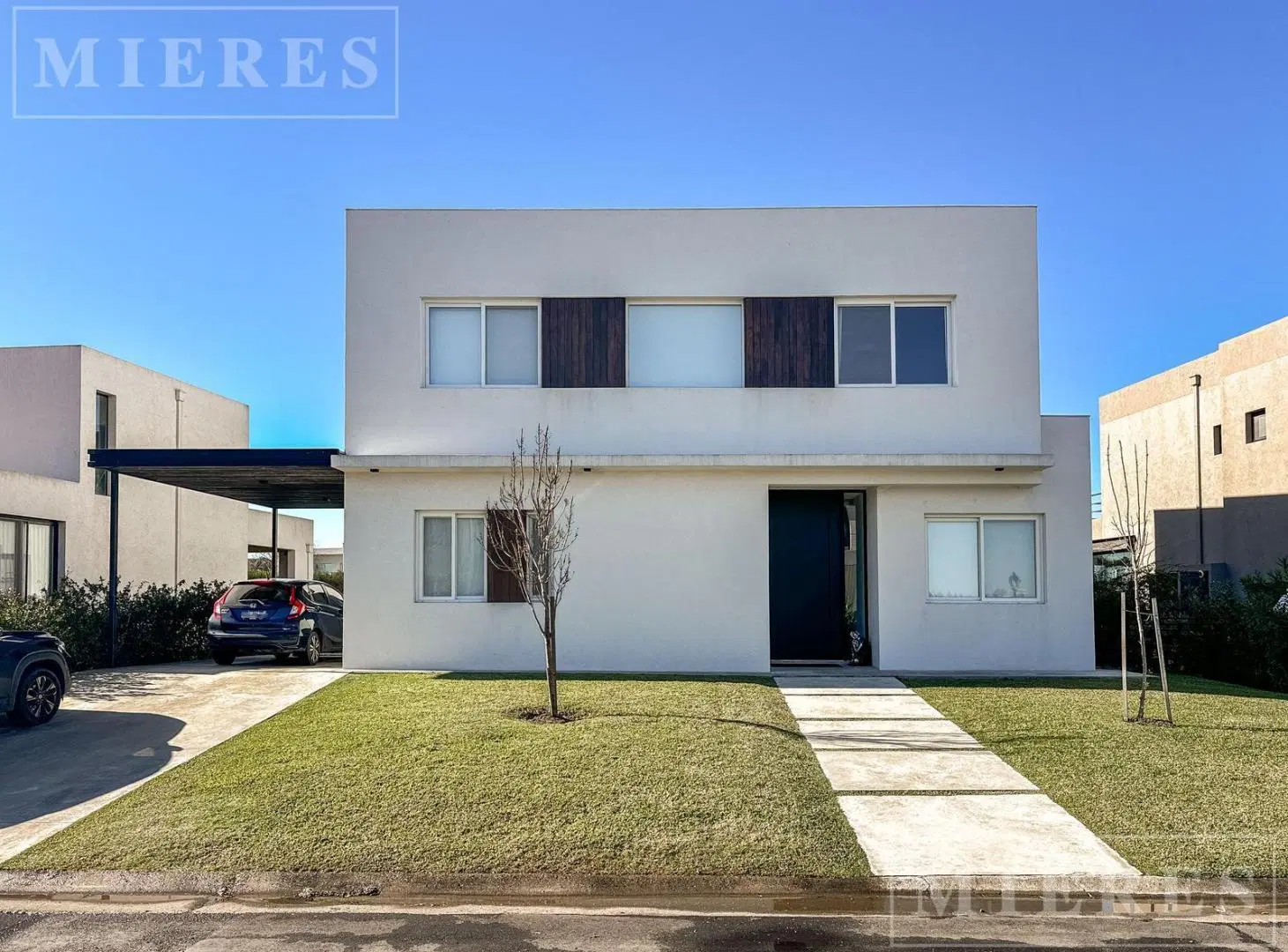 Casa a la venta en Barrio San Rafael, Villanueva 5