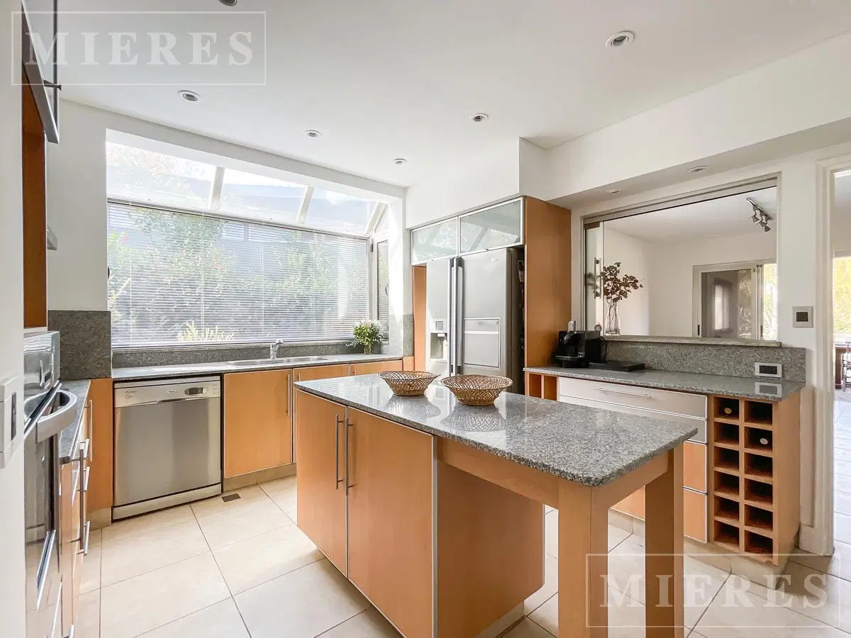 Casa en Venta en La Matera, Ayres de Pilar 5