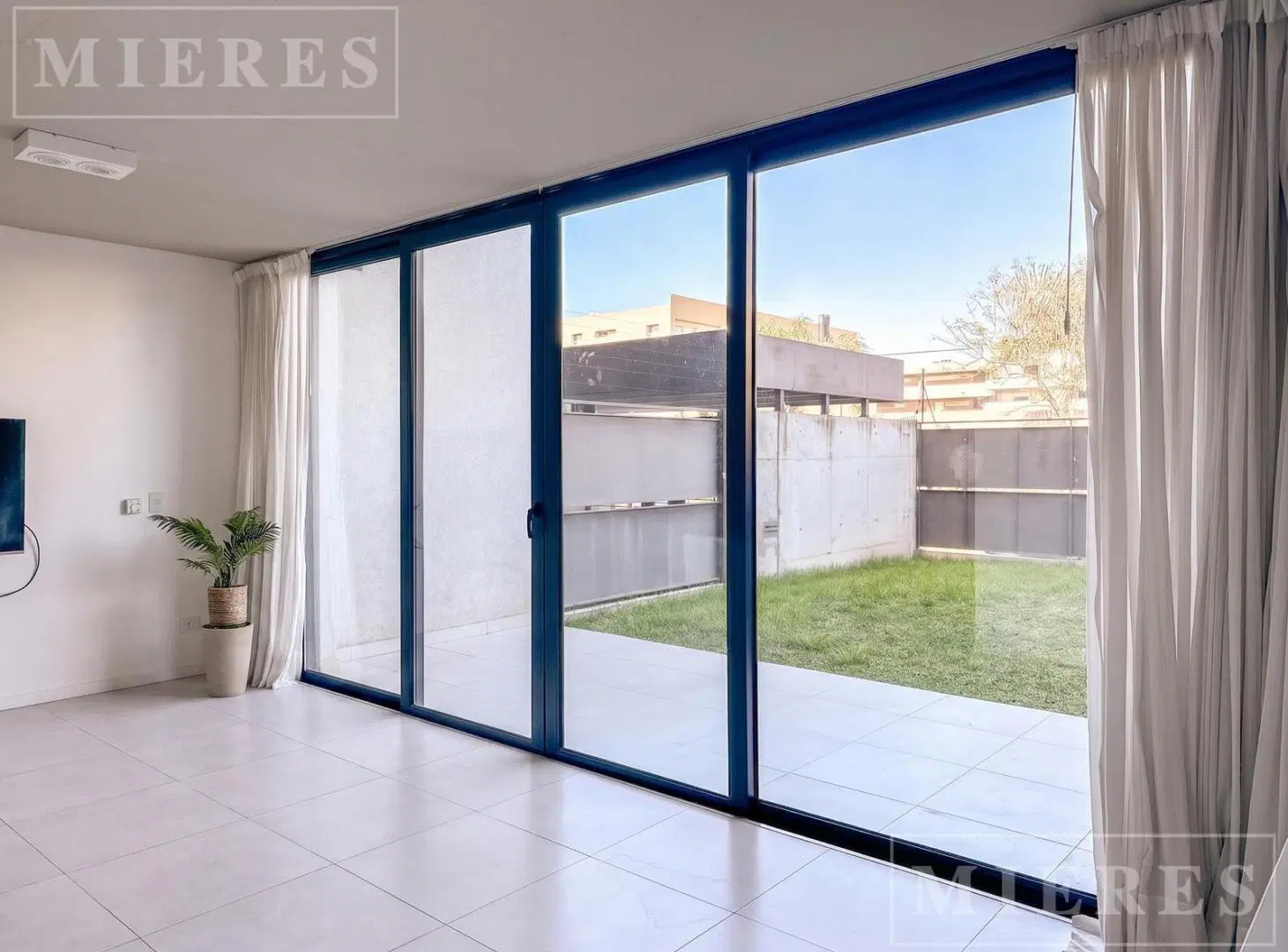 Departamento en dúplex a estrenar en venta en Beccar. 8