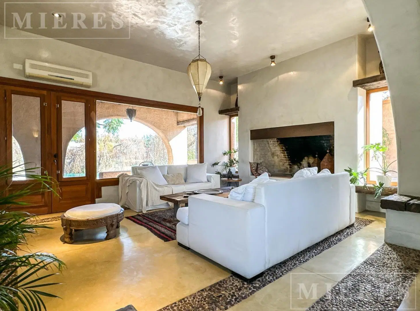 Excelente Casa en ALQUILER DE VERANO a La Laguna sobre 2 lotes en Santa Clara, Villanueva. 4