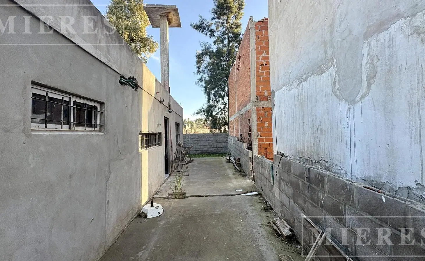 Lote de 1502m² en venta en Pilar 2