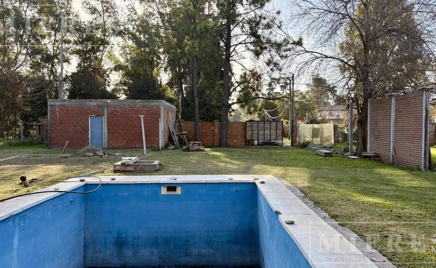 Lote de 1502m² en venta en Pilar 8
