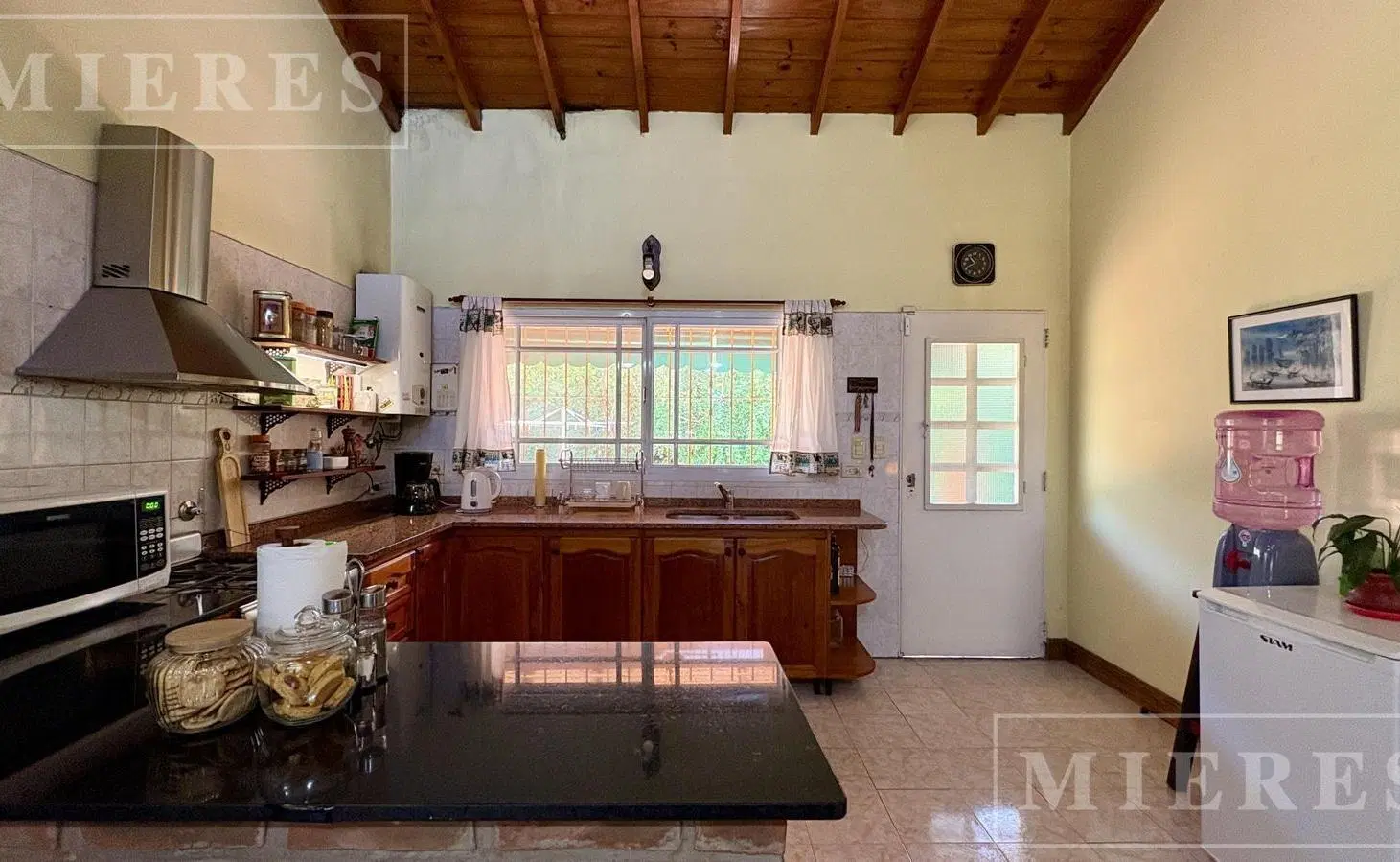 Casa en venta en la calle Necochea Golf Club al 2600 - Tortugas Norte 5