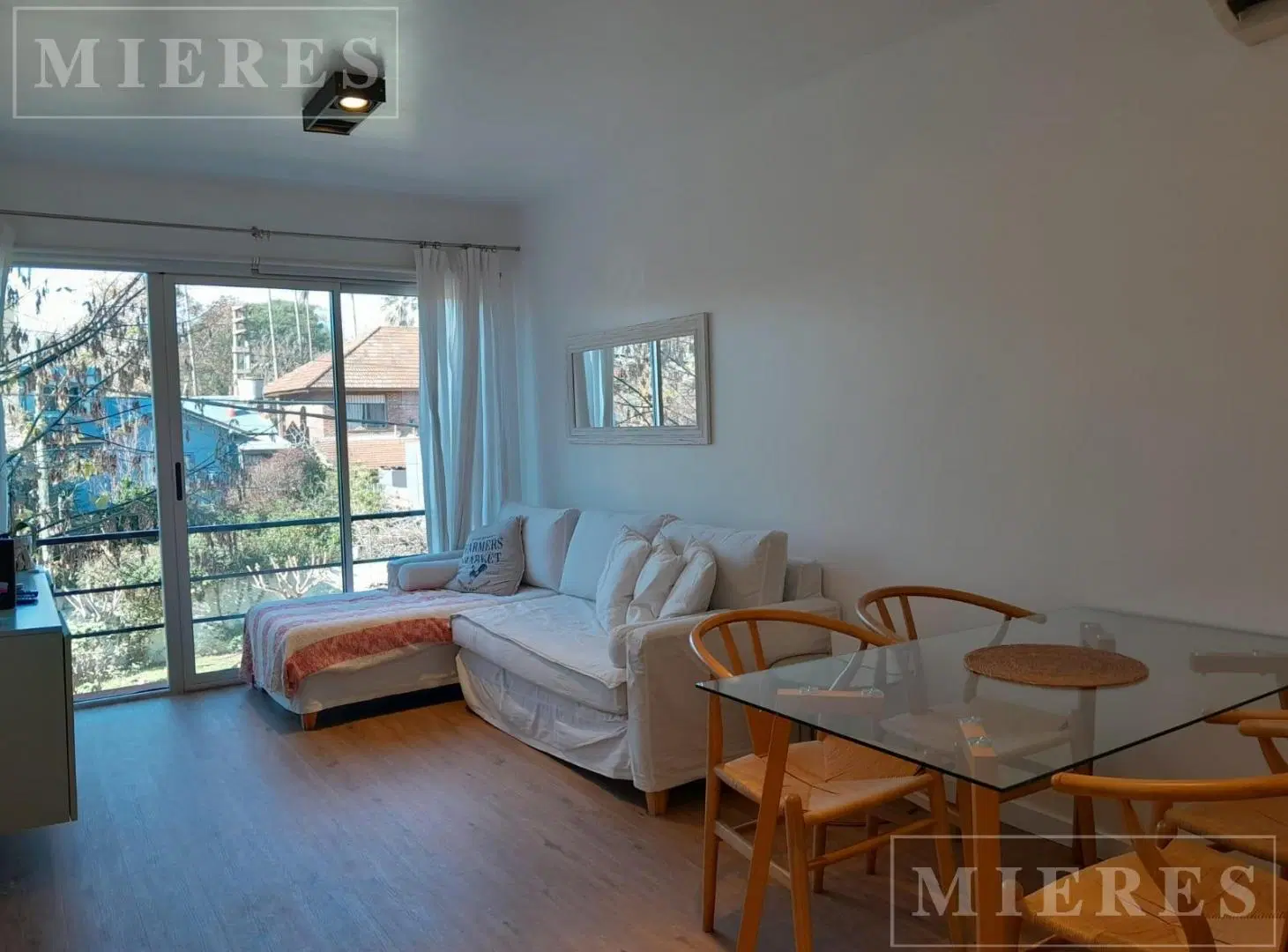 Dúplex en Venta en Green Oak! 4