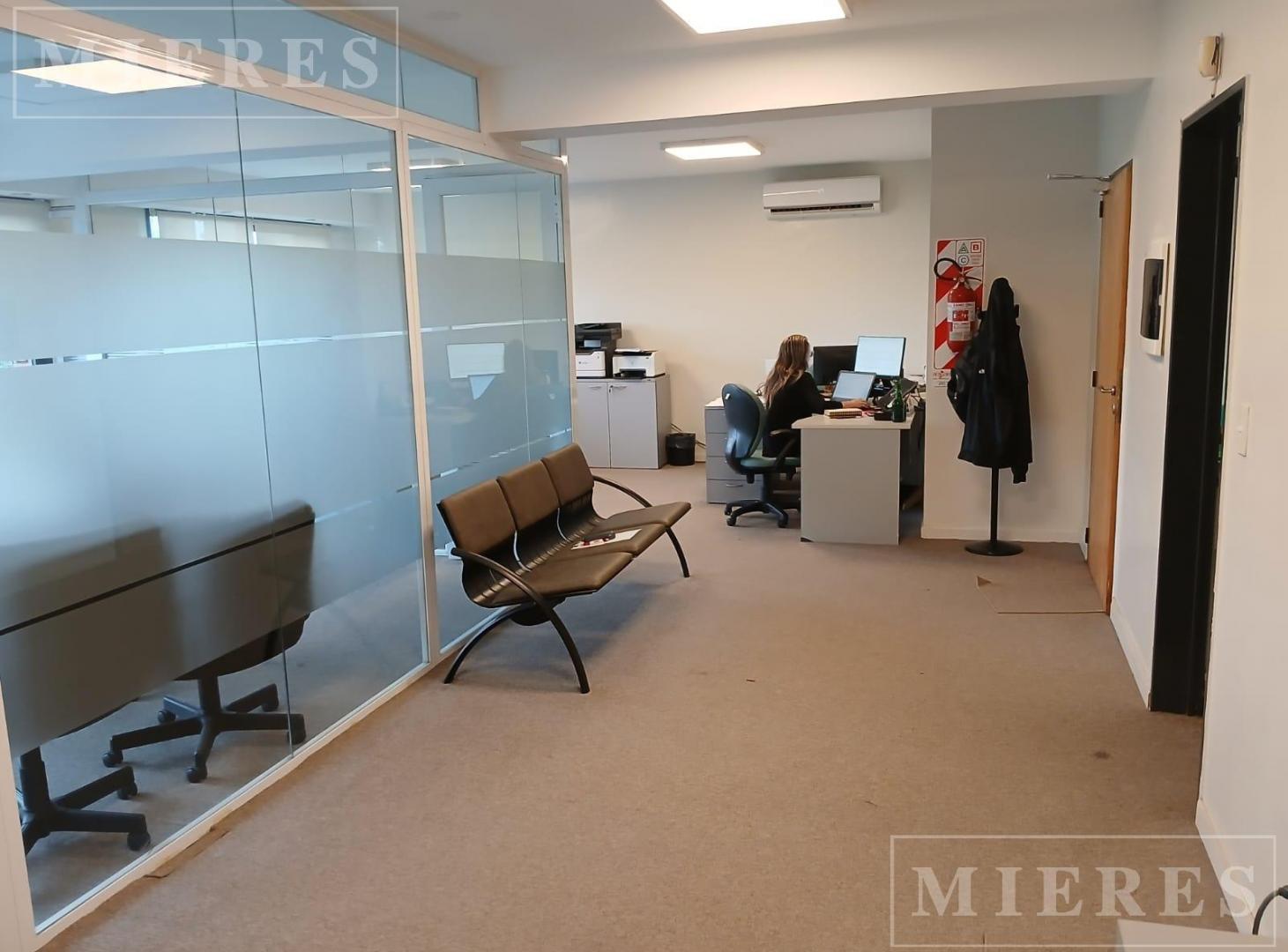 Foto de Oficina en Alquiler de 105 m2 en Lomas de San Isidro, imagen 4