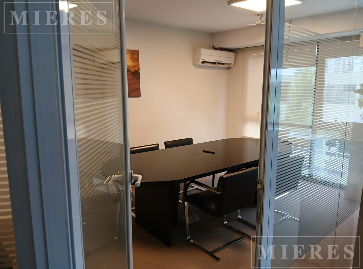 Foto de Oficina en Alquiler de 105 m2 en Lomas de San Isidro, imagen 3