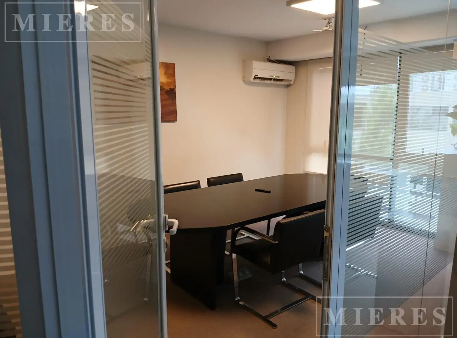 Oficina en Alquiler de 105 m2 en Lomas de San Isidro 3