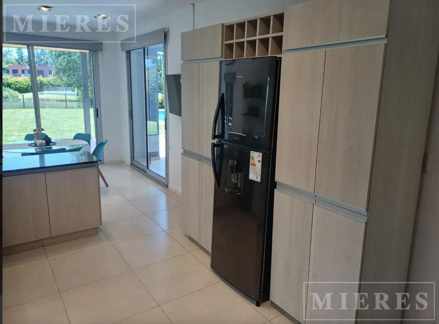 Foto de Casa en La Comarca a la laguna, Bancalari, imagen 5