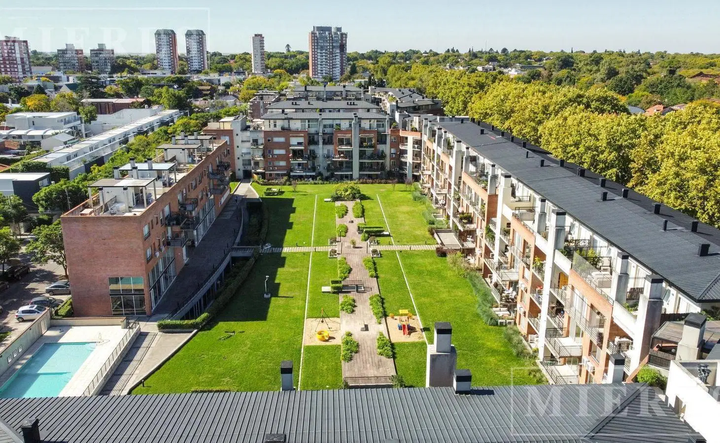 Departamento en dúplex de 4 ambientes, en Beccar Plaza II en venta y alquiler. 2