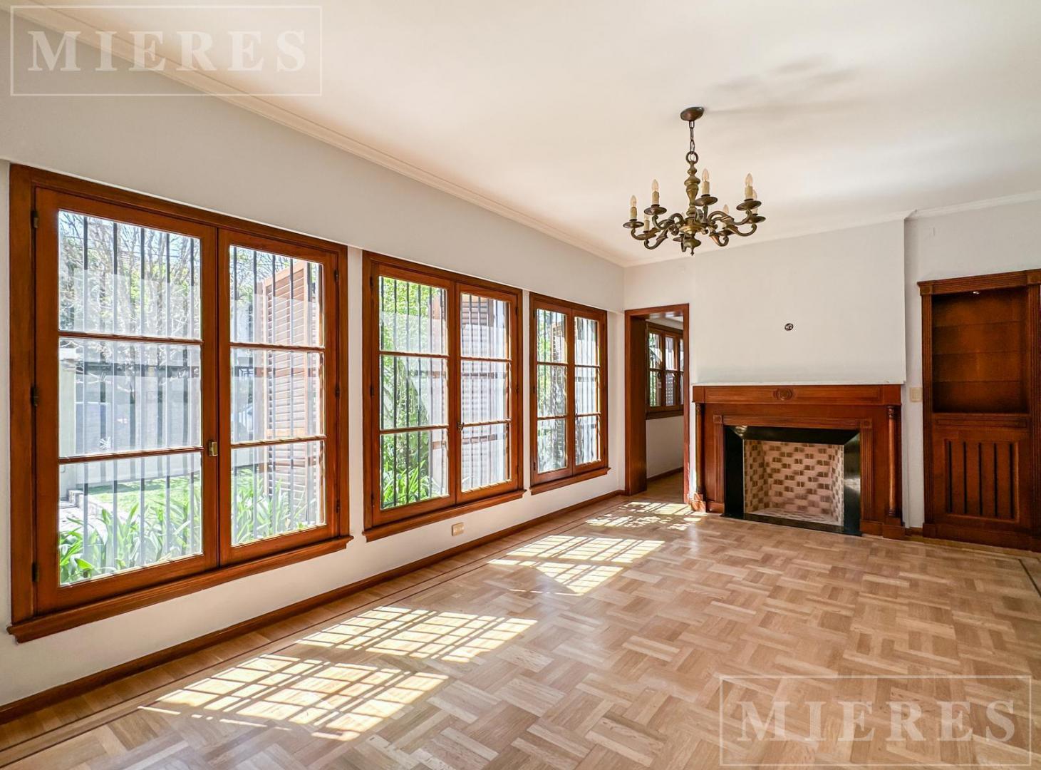 Foto de Importante Casa en alquiler en Barrio Parque Aguirre, Acassuso., imagen 1