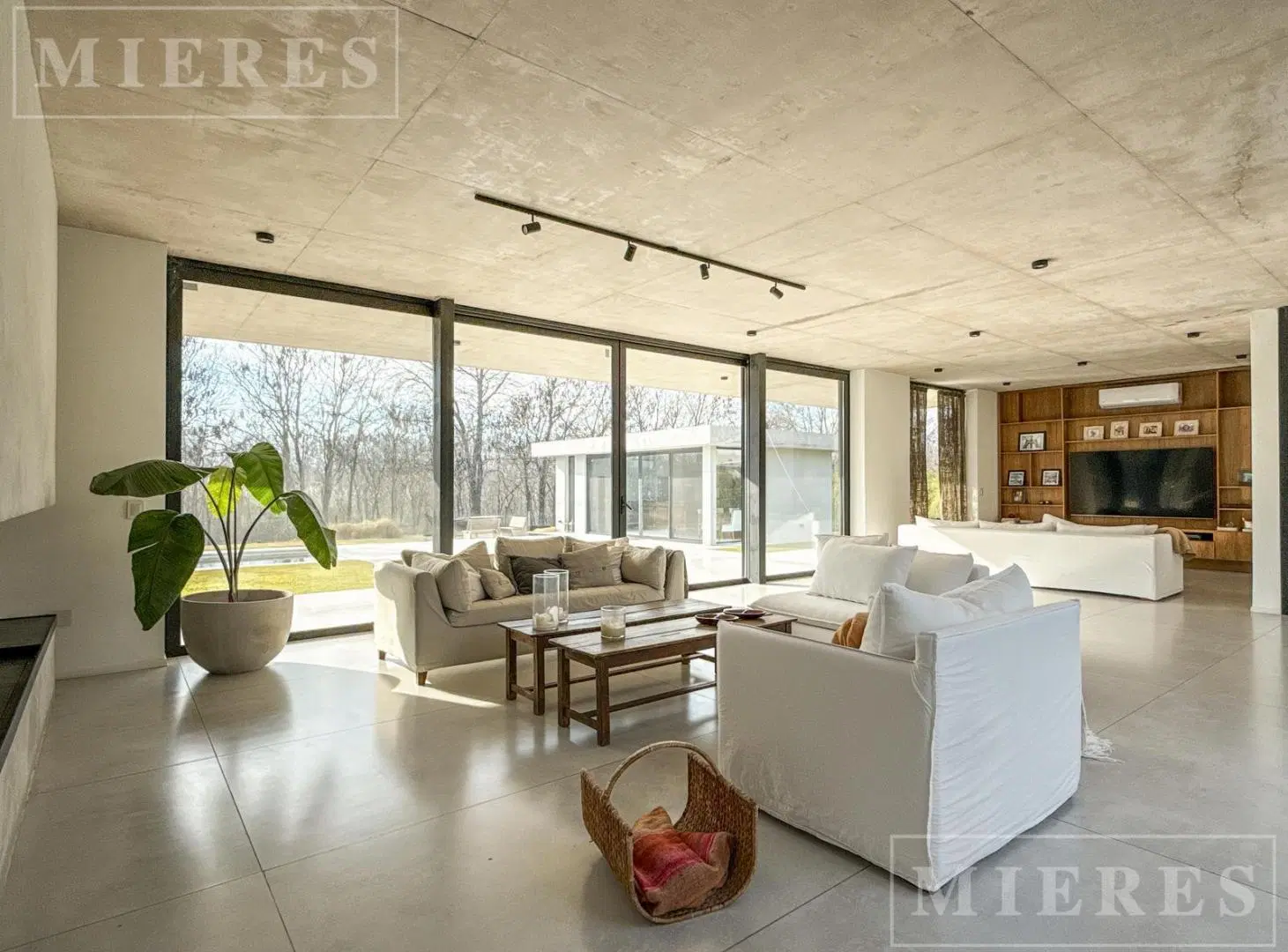 Casa en venta en El Golf, Estancias del Pilar 4