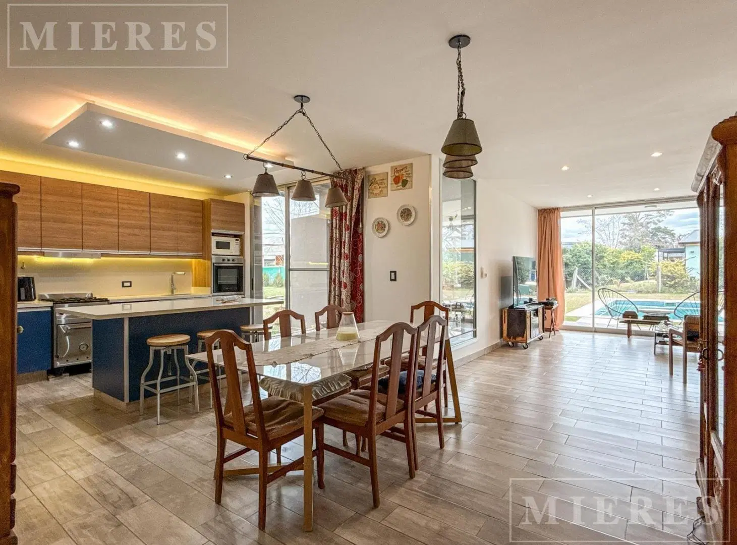 Casa en venta en  San Matias área 3 4