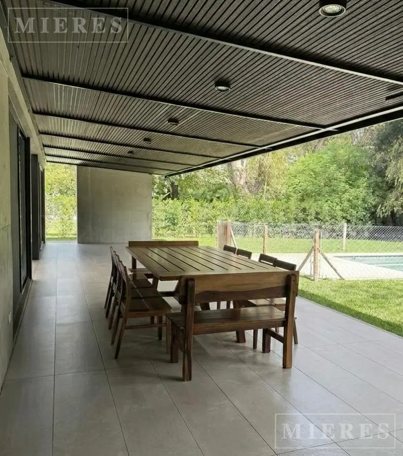 Casa en venta La Arboleda Benavidez 2