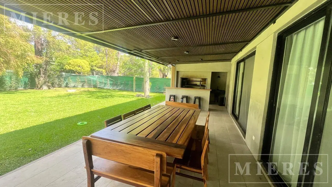 Casa en venta La Arboleda Benavidez 3