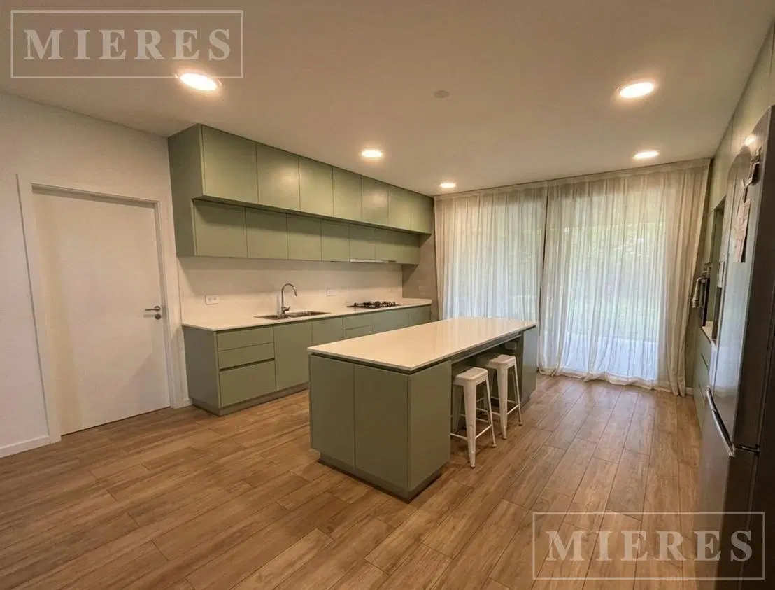Casa en venta La Arboleda Benavidez 4