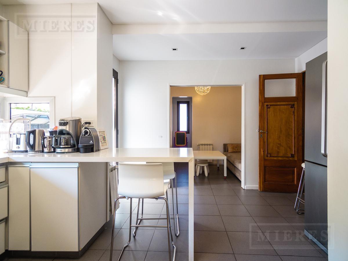 Foto de Los Ceibos - Excelente casa en venta con cuatro dormitorios, jardín y, imagen 2