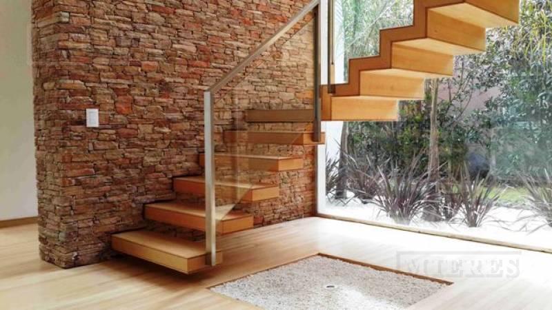 Foto de Casa en venta, sobre lote al agua en Santa Barbara, imagen 4