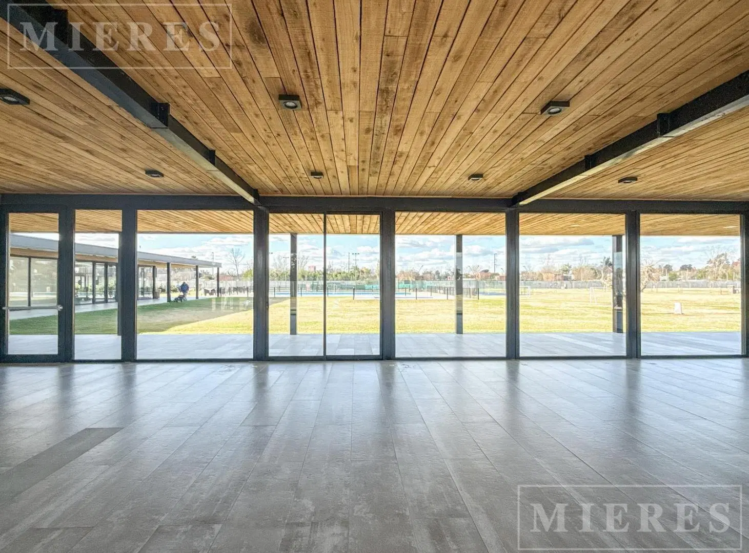 Lote en venta de 390m² en El Olivar, Pilar 8