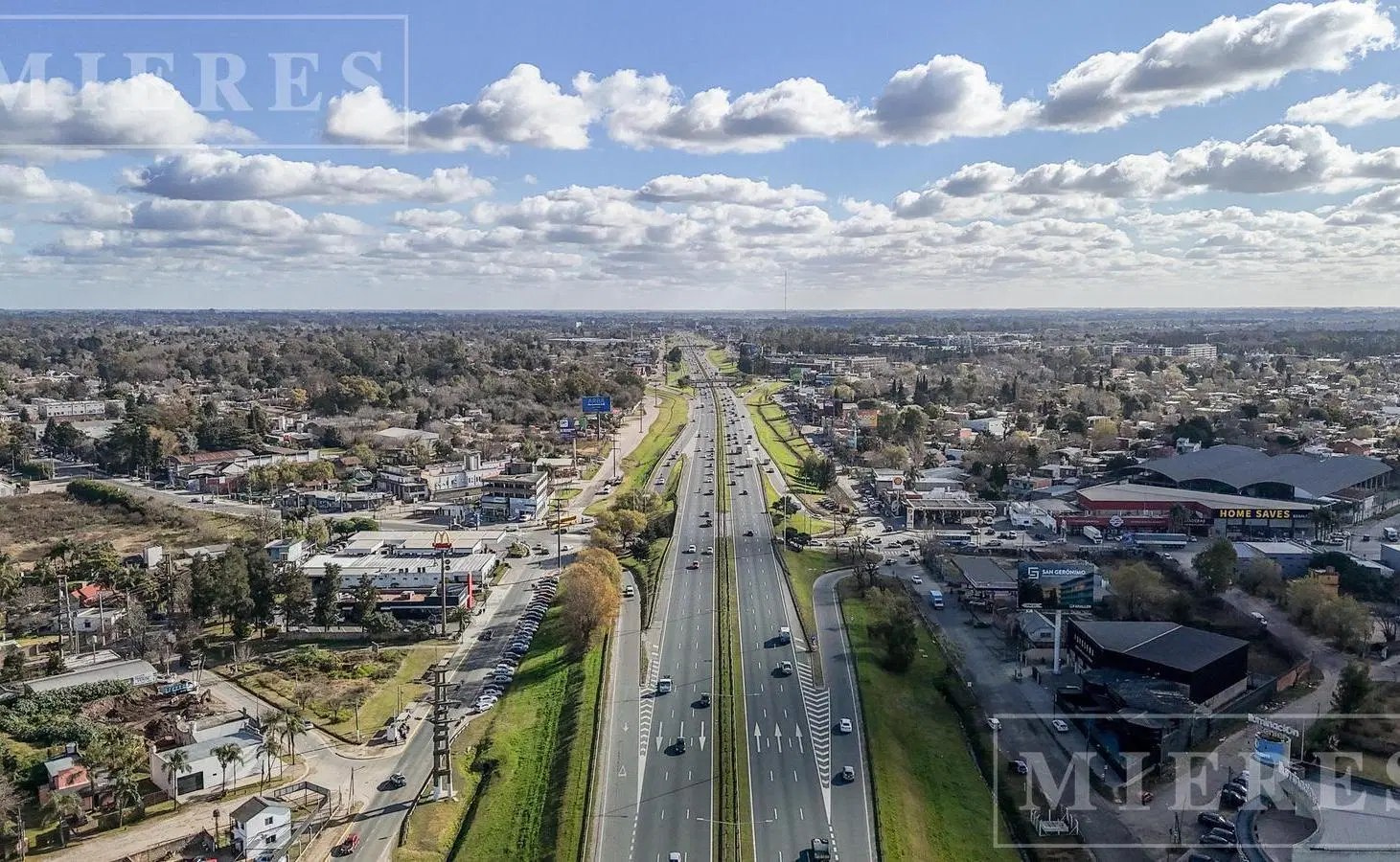 Lote en venta de 380m² en El Olivar, Pilar 4