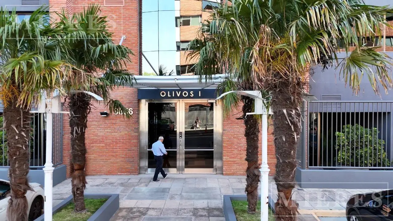 Oficinas en Alquiler de 245 m2 en Vicente López - Olivos Building I 3