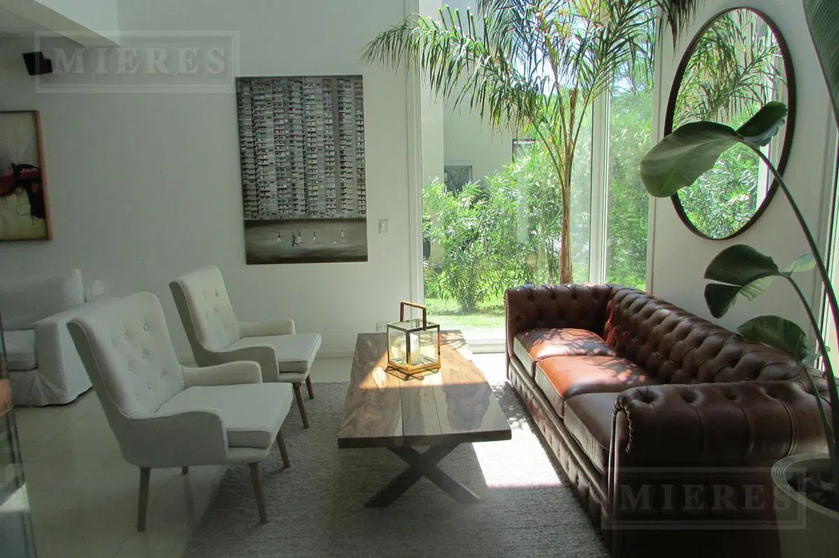 Casa en venta en el Barrio Los Lagos, Nordelta 3
