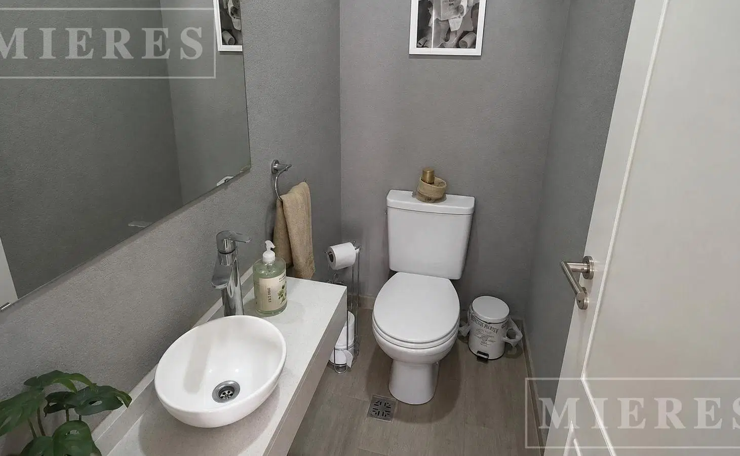 Casa en venta en Santa Lucia, Pilar del Este 8