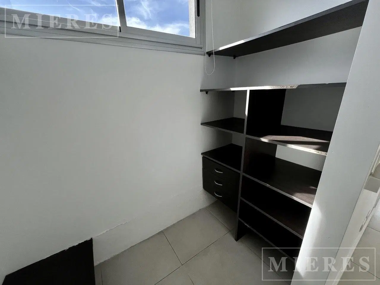 Departamento en Alquiler en Tigre con gran terraza!! 5